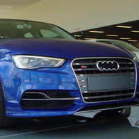 Bară față design S3 pentru Audi A3 8V Sedan, compatibilă cu modelele 2013–2016. Kit complet aftermarket, pregătit pentru vopsire și montaj.