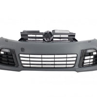 Set complet cu bară față R20, grilă, suporturi și elemente de prindere pentru upgrade-ul estetic al VW Golf 6 (2009–2012).