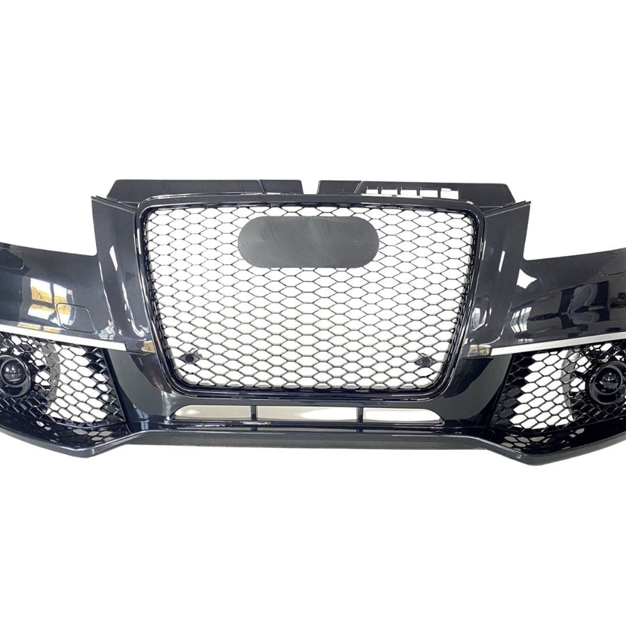 Bară față design RS3 negru lucios pentru Audi A3 8P Hatchback (2009–2012), cu grilă tip fagure și orificii PDC – vedere din față completă.