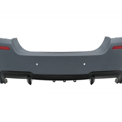Bară spate aftermarket Aspect M5 pentru BMW F10, pregătită pentru vopsire, cu difuzor integrat, look sportiv și elegant.