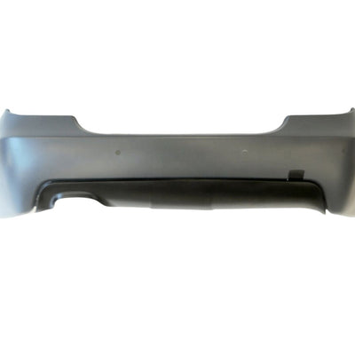 Bară de protecție spate aftermarket M-Tech pentru BMW E60 din polipropilenă, cu decupaj pentru evacuare
