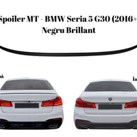 Spoiler MT de portbagaj, montabil pe BMW Seria 5 G30 sedan, fotografie cu vedere frontală pe fundal alb, scoate în evidență lungimea și simetria spoilerului.