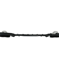 Imagine de prezentare cu toate componentele incluse: difuzor M, ornamente de eșapament și prinderi. Compatibil doar cu BMW Seria 3 G20 (2019+) 340i. Accesoriu de tuning sport.