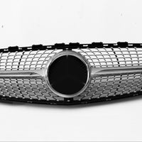 Grilă auto Diamond gri pentru Mercedes A-Class W176, vedere frontală, structură ABS rezistentă, stil premium cu finisaj cromat.