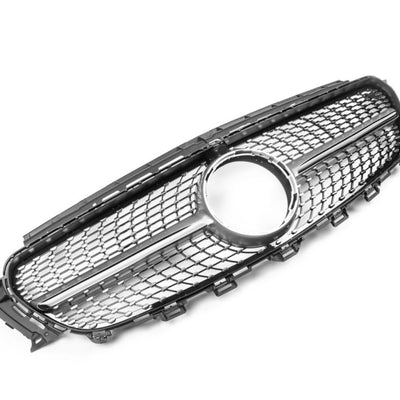 Grilă frontală Diamond pentru Mercedes-Benz E-Class W213 (2016-2019), vedere din unghi oblic, crom lucios, ABS de calitate.