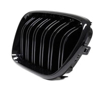 Set grile față BMW X3 F25 (2014–2018), design dublu-rinichi M Look, finisaj negru lucios, plastic ABS rezistent, vedere frontală pe fundal alb.