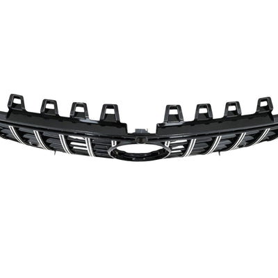 Grilă GTR cromată compatibilă cu Mercedes CLA W118 (2019+), prezentată din unghi inferior, design sportiv, material ABS de calitate.