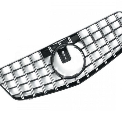 Grilă frontală aftermarket GTR Look gri pentru Mercedes E-Class W212, fabricată din ABS de calitate, vedere oblică din partea superioară