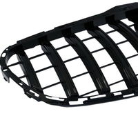 Imagine frontală cu grilă GTR neagră pentru Mercedes E-Class W212 Facelift (2013–2015), fabricată din plastic ABS rezistent, design sportiv și elegant.