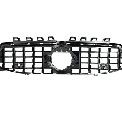 Grilă GTR Mercedes CLA W118 (2019+), fotografie frontală pe fundal alb, design sportiv cu finisaj negru lucios.