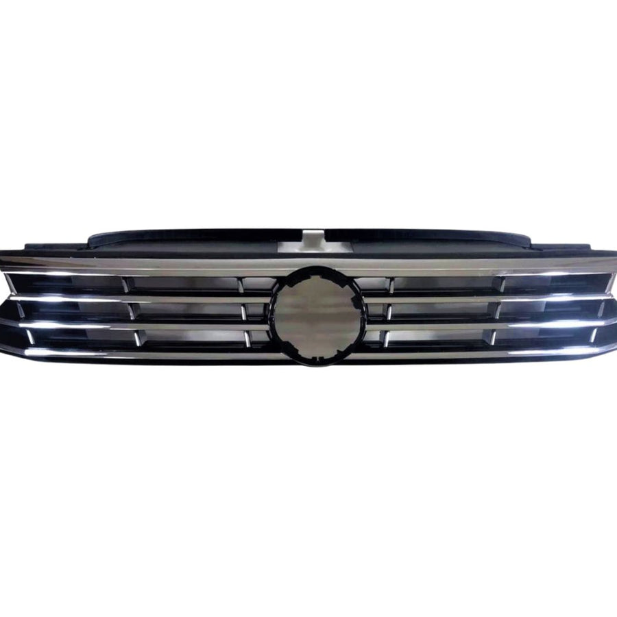 Imagine frontală cu grila R-Line de înaltă calitate, compatibilă cu VW Passat B8 (2015–2018), finisaj lucios crom-negru, design OEM-style.