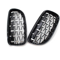 Set complet grile frontale Diamond M3 Look pentru BMW Seria 3 E90 Sedan/Touring 2006–2009, finisaj negru lucios, vedere frontală.