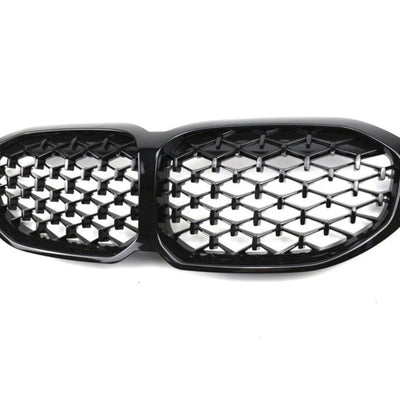 Grilă diamant pentru BMW Seria 1 F40 (2019+), design sportiv și modern, finisaj negru lucios, fotografie din unghi lateral.