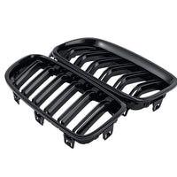 Set grilă frontală tip M dublă pentru BMW Seria 3 F30 (2012–2018), finisaj negru lucios, vedere frontală, plastic ABS de înaltă calitate