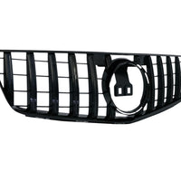 Grilă GTR neagră din ABS pentru Mercedes C-Class W204 (2007–2014), design sportiv cu fante verticale, vedere frontală pe fundal alb.