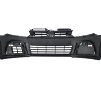 Set complet cu bară față R20, grilă, suporturi și elemente de prindere pentru upgrade-ul estetic al VW Golf 6 (2009–2012).