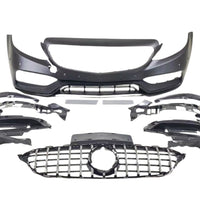 Imagine completă cu toate componentele kitului C63 AMG pentru Mercedes W205 Facelift, inclusiv bara, grila și suporturile.