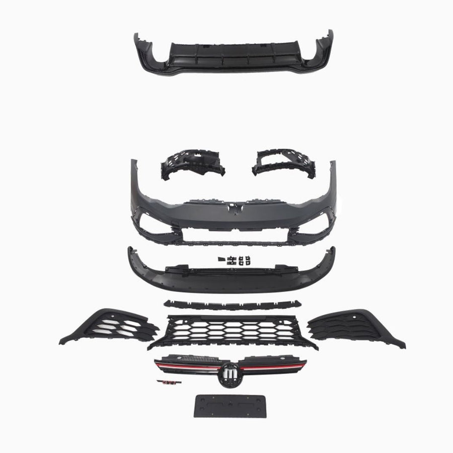 Piese componente kit exterior R compatibil Volkswagen Golf 8 2020+, afișate din față pe fundal alb: bară față, grilă centrală, difuzor spate, ornamente.