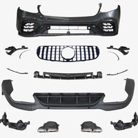 Kit exterior complet AMG63S pentru Mercedes GLC X253, include bară față, bară spate, grilă Panamericana și ornamente evacuare – upgrade sportiv.