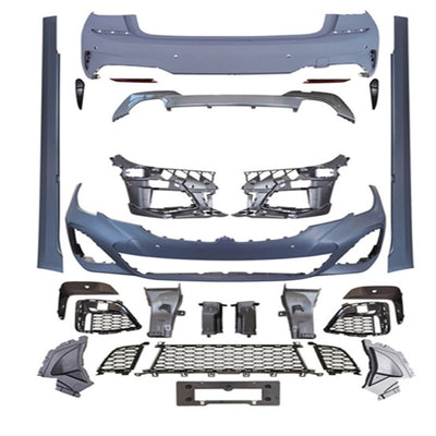 Vedere de sus a kitului exterior complet M-Tech pentru BMW Seria 3 G20, incluzând bară față, bară spate, praguri laterale și grile, componente din plastic PPCAROSERIE 