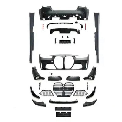 Kit exterior complet compatibil BMW Seria 4 G22/G23 (2020+), aspect M4 – vedere de sus cu toate componentele: bară față, bară spate, grile, difuzor, praguri.