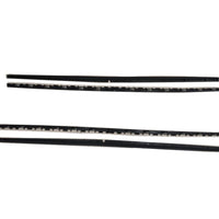 Piese componente kit exterior R compatibil Volkswagen Golf 8 2020+, afișate din față pe fundal alb: bară față, grilă centrală, difuzor spate, ornamente.