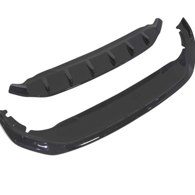 Prelungire bară față Gloss Black pentru Volkswagen Golf 8, piesă aftermarket din ABS, design sportiv, prezentare frontală detaliată.