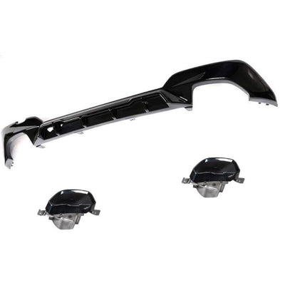 Imagine cu kitul complet: difuzor spate M din plastic ABS și cele două ornamente negre pentru toba de eșapament. Compatibilitate exactă cu BMW G20 340i (2019+). Produs aftermarket.
