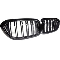 Imagine frontală cu grilele auto duble M5 Look pentru BMW G30/G31. Design sport full black, plastic ABS durabil.