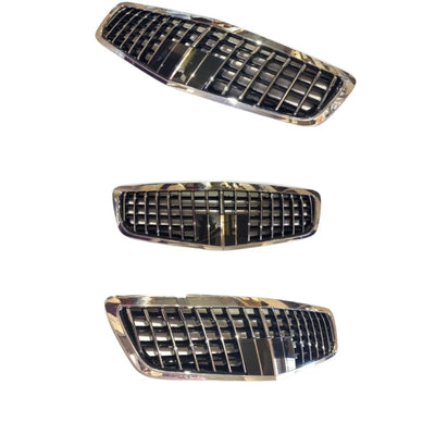 Set imagini cu grilă Maybach Look cromată pentru Mercedes S-Class W221, mai multe unghiuri pentru prezentarea designului.