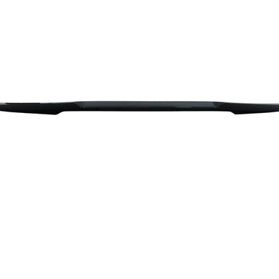 Imagine de profil a spoilerului sport negru lucios, dedicat BMW Seria 4 F32 Coupe (2013–2019). Design elegant, cu fixare ușoară pe portbagaj.