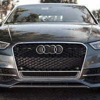 Grila RS3 - Audi A3 8V (2013-2016) Rama cromata - Logo Quattro 