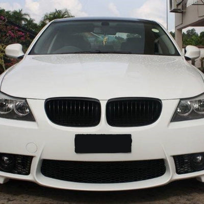 PENTRU SERIA 3 E90 LCI 2009-2011 BUMPER FRONTAL ÎN STIL M3 + GRILĂ (CU FARURI DE CEATĂ)